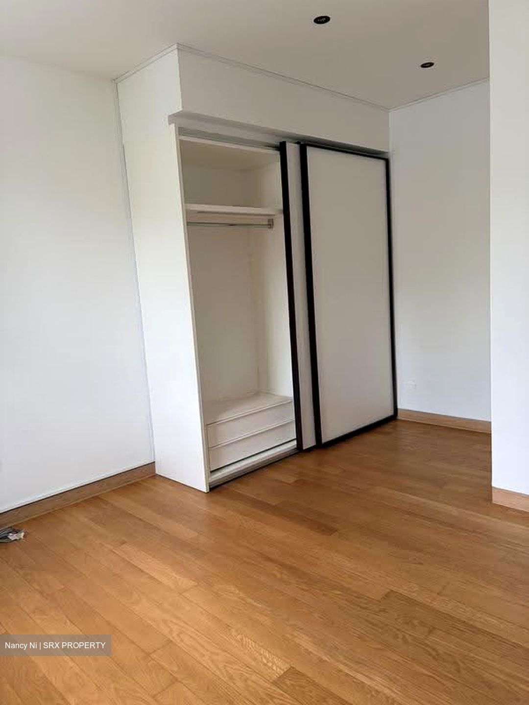 White House Residences (D10), Condominium #609479051